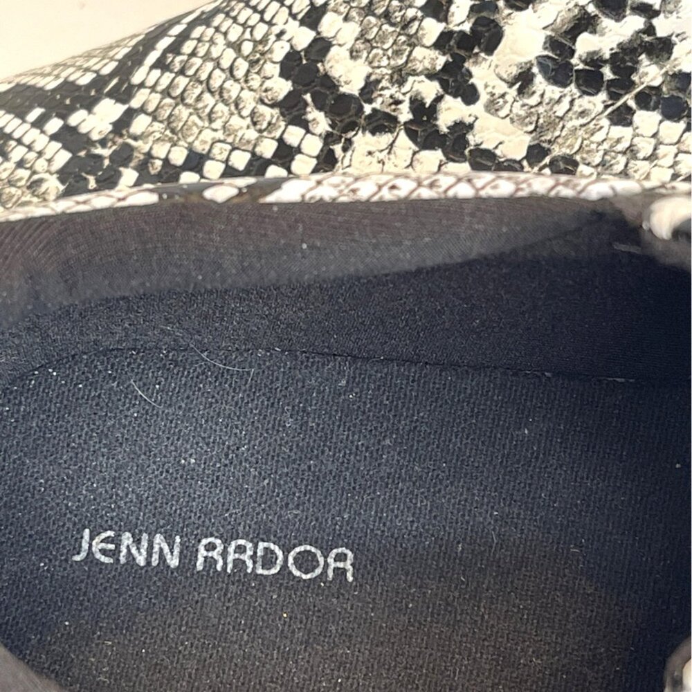 Slip-On Sneakers Black White Snake Flats Casual Walking Shoes Jenn Ardor Size 10 - Picture 4 of 12